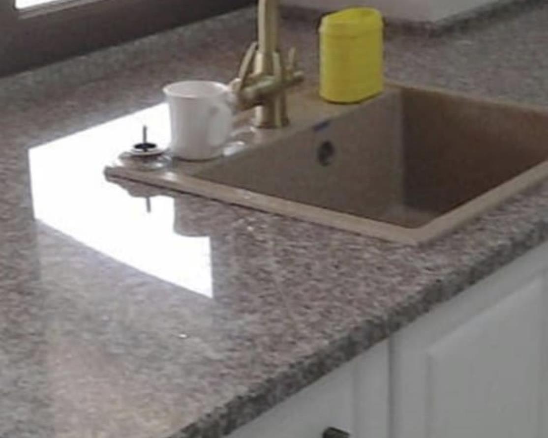 Столешница из граниита Bainbrook